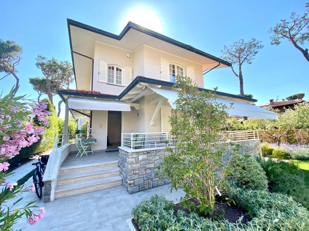 Bellaisa Bed & Breakfast Camaiore Exterior photo