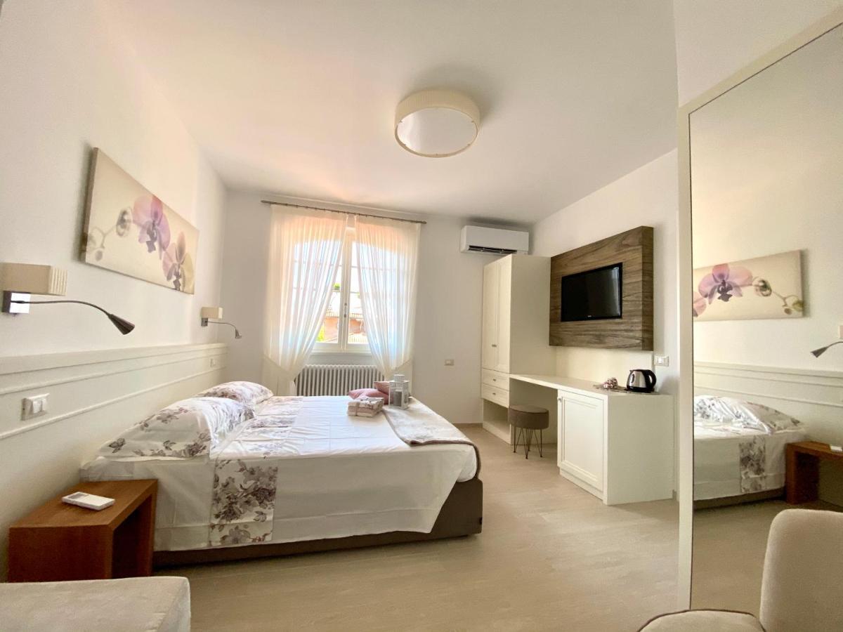 Bellaisa Bed & Breakfast Camaiore Exterior photo
